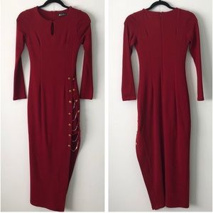 Marked Queen Long Sleeve Chain Slit Dress